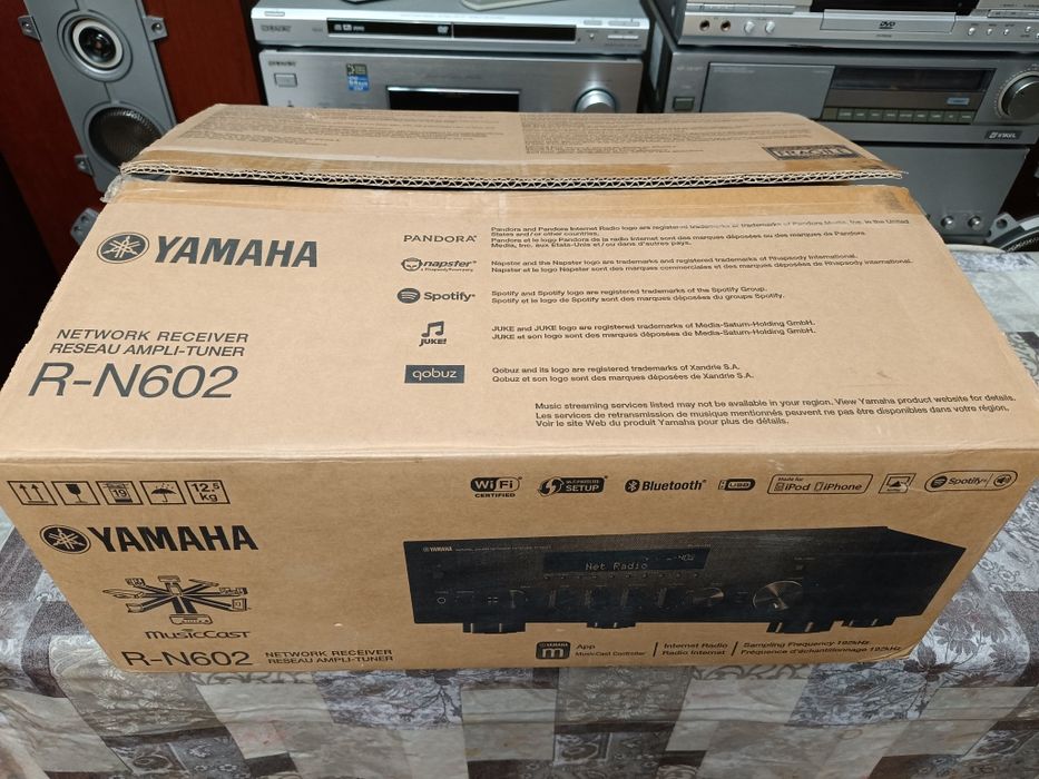 Усилитель  Yamaha RN 602