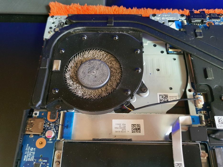 Servicii de Reparatii si Mentenata