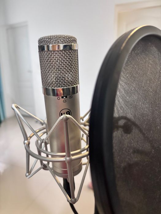 Microfon Warm AudioWA47jr, cu condensator pt.studio+FiltruPop+CabluXLR