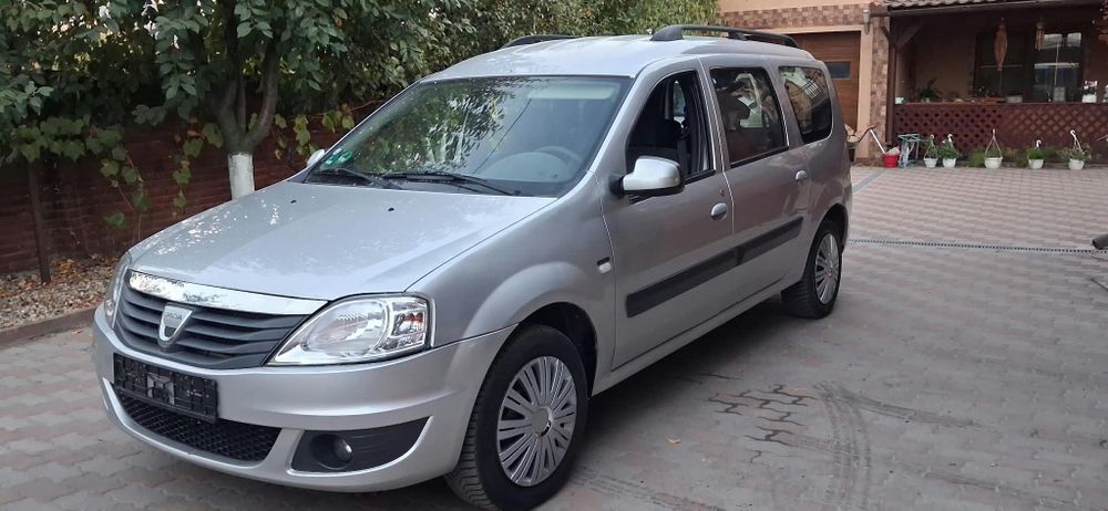 Dacia Logan Mcv 1.6  16 v 105 ps 7 locuri 2009 recent adusa germania