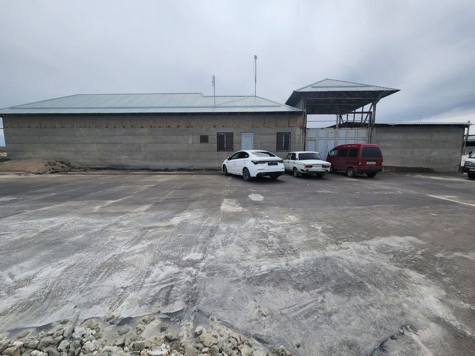 Ишлаб чиқариш учун қулай жой сотилади