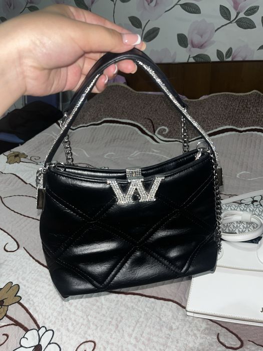 Продам сумки 4000тг