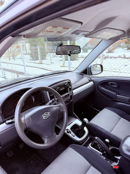 Suzuki Grand Vitara 1.6i 16V 4x4 Mic\Mare *Recent adusa*