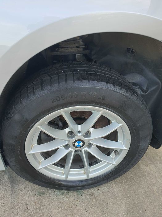 Jante cu anvelope de iarna 205 60 R16 BMW 320d G20 G21 2021