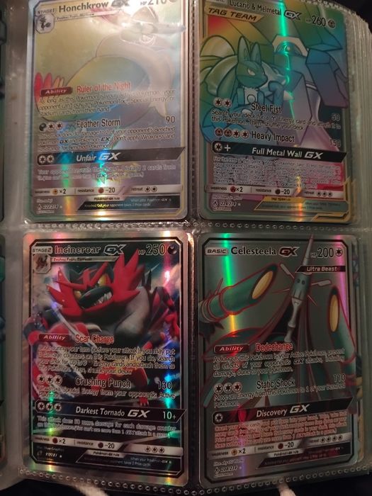 Pokemon cards пълен албум