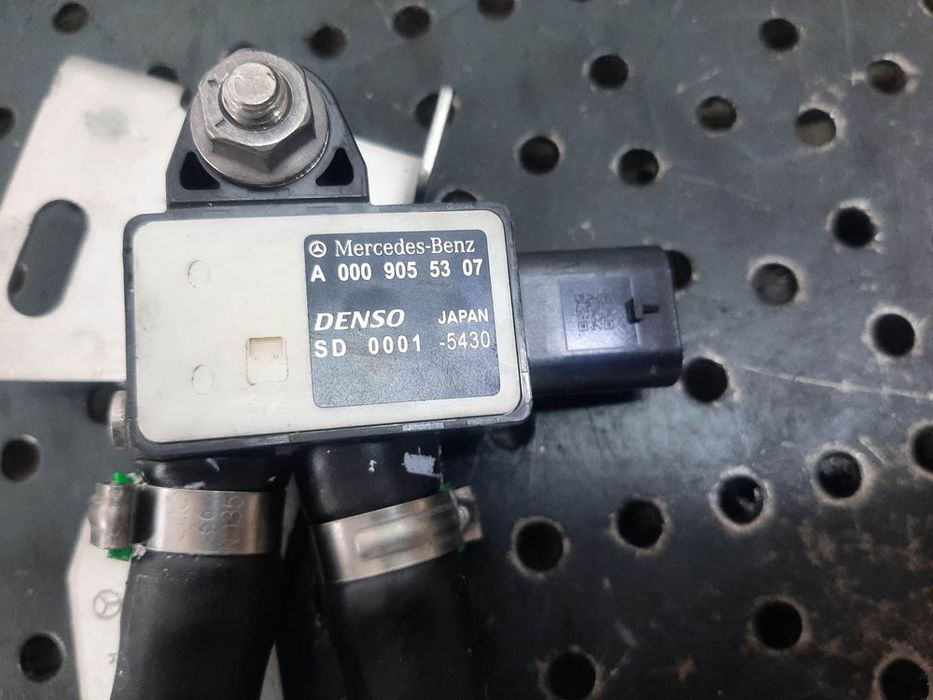 senzor presiune  2.0 cdi mercedes glc c253 coupe   e-class w213  a0009055307