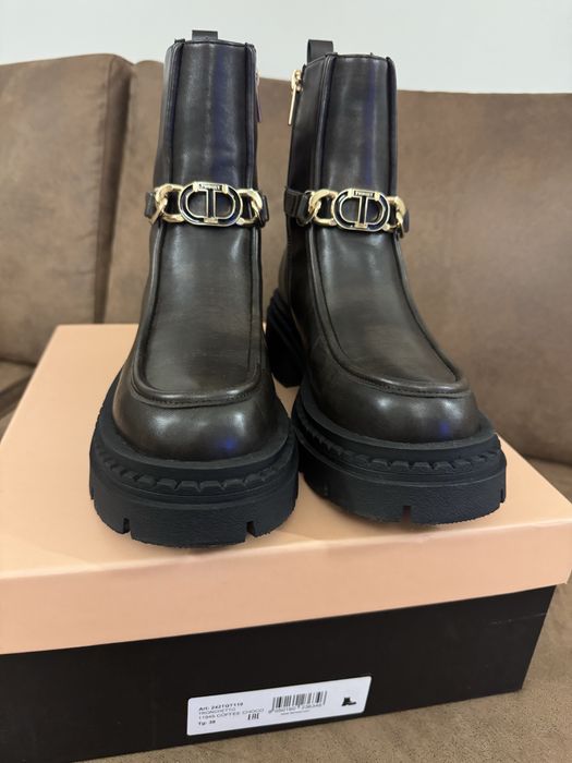 Кожени боти Twinset