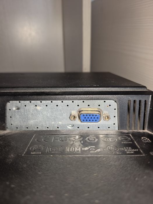 Монитор от acer 60hz