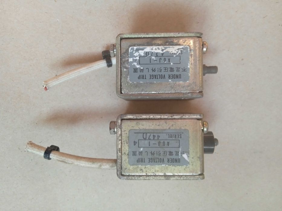 НОВЫЙ Концевой микро переключатель YAMATAKE-HONEYWELL 2MN1