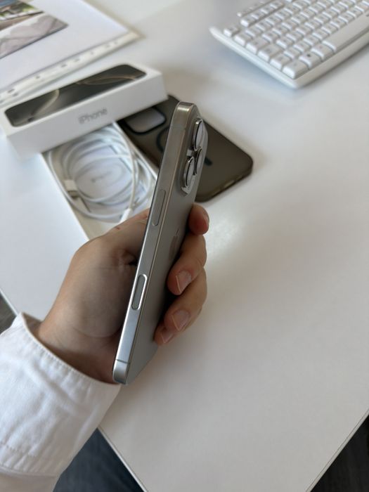 Iphone 16 pro 128 gb