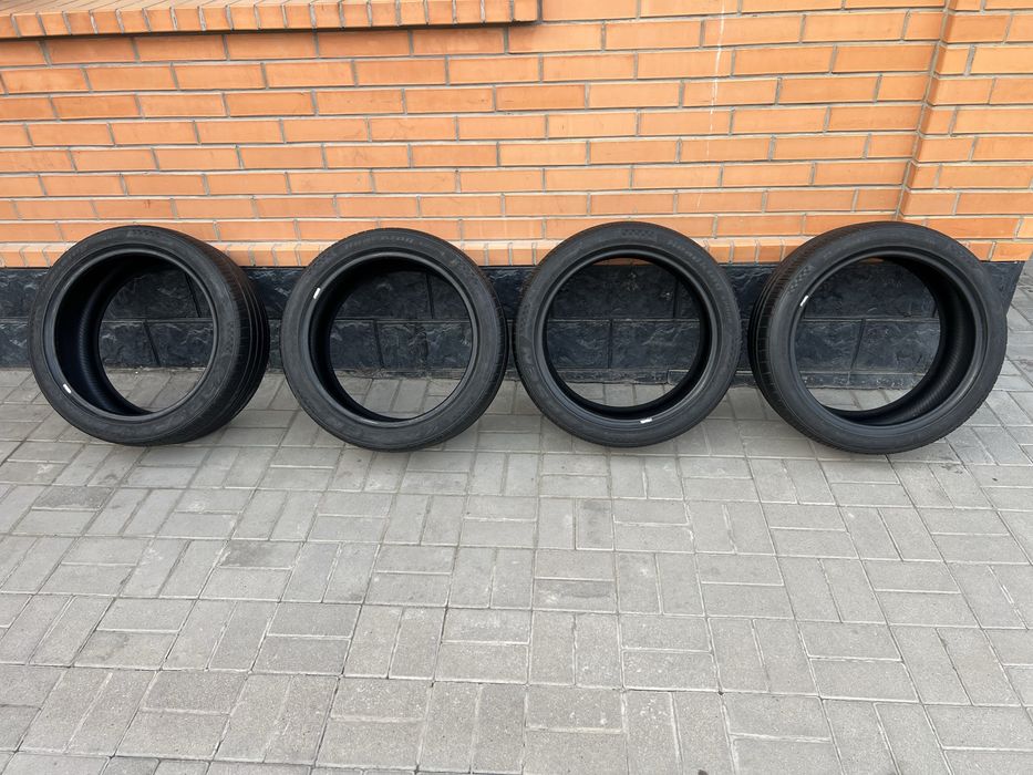 245/40/18 летние шины Kapsen