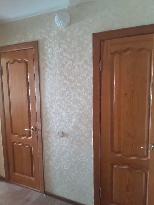 Продам трёхкомнатную  квартиру