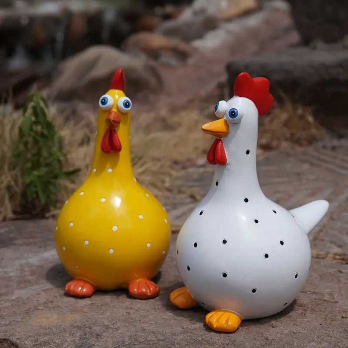 Порцелан , вази ,съдове декорация