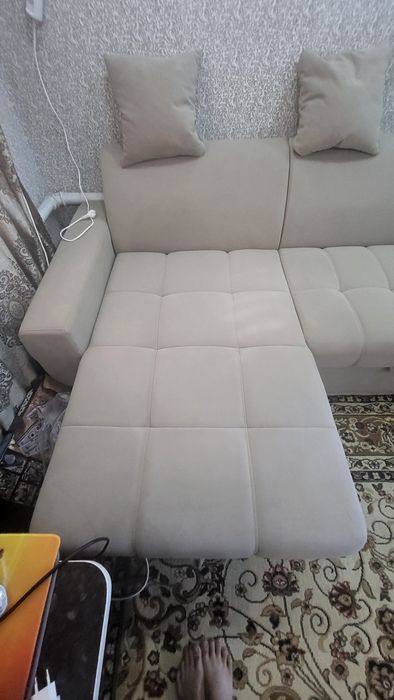 Продам диван Срочно!