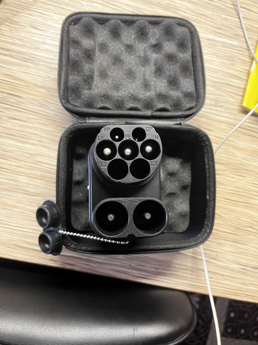 Продаю переходник для электромобилей Ccs combo2 на Ccs combo1