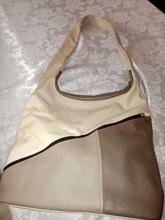 Продавам НОВА дамска чанта от естествена кожа