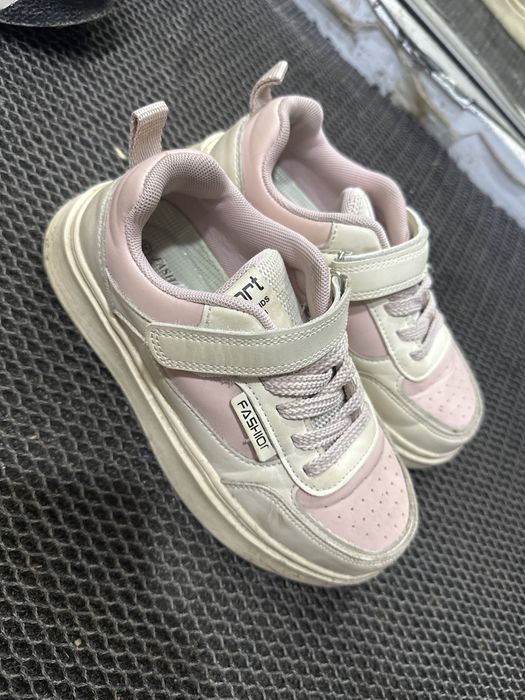 Обувь для девочки