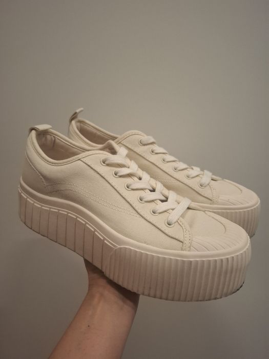 Кеды женские светлые