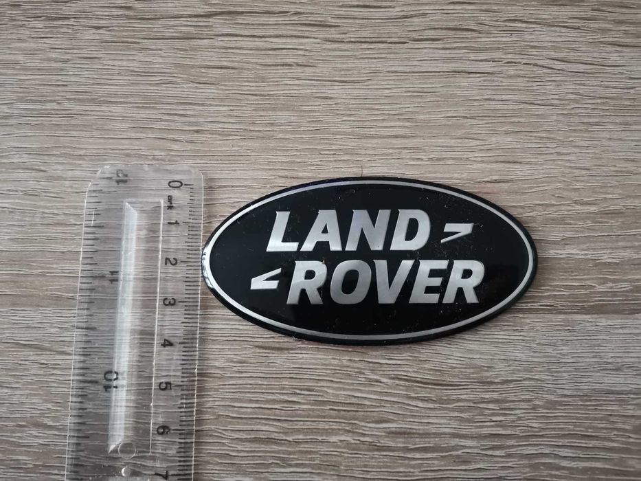 черна предна емблема Land Rover