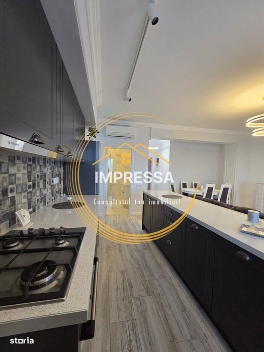 Se vinde apartament 3 camere in rate 80mp cu boxa 20mp loc de parcare