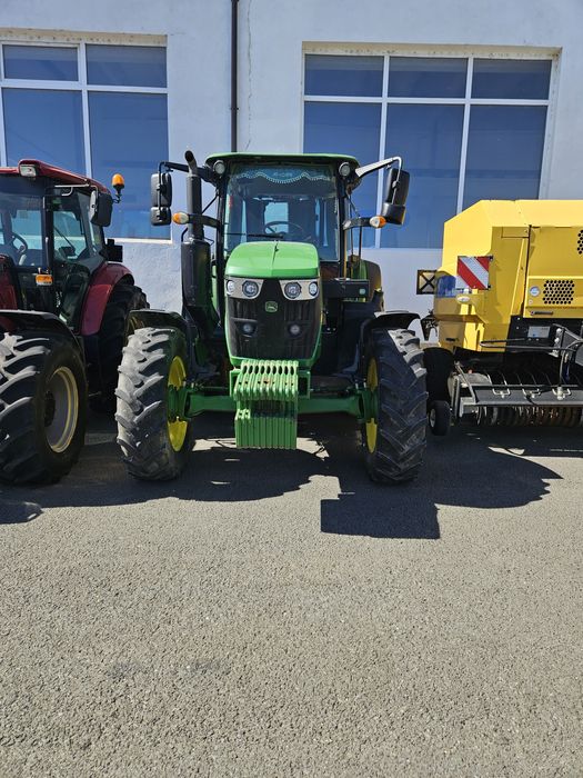 Tractor John Deere 6115