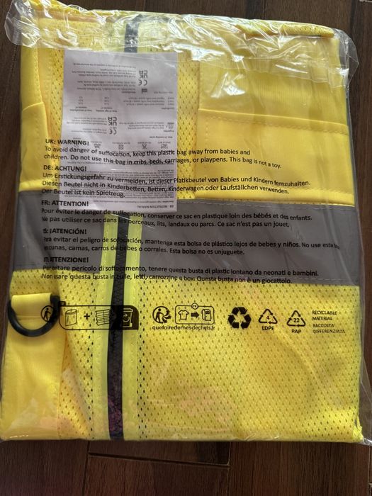 Vesta reflectorizanta de protecție – noua