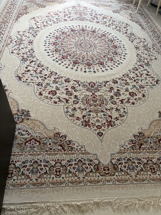 Продаётся ковёр 3×4