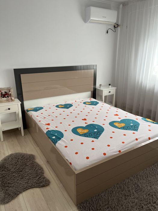 Proprietar. Inchiriez apartament 3 camere decomandat