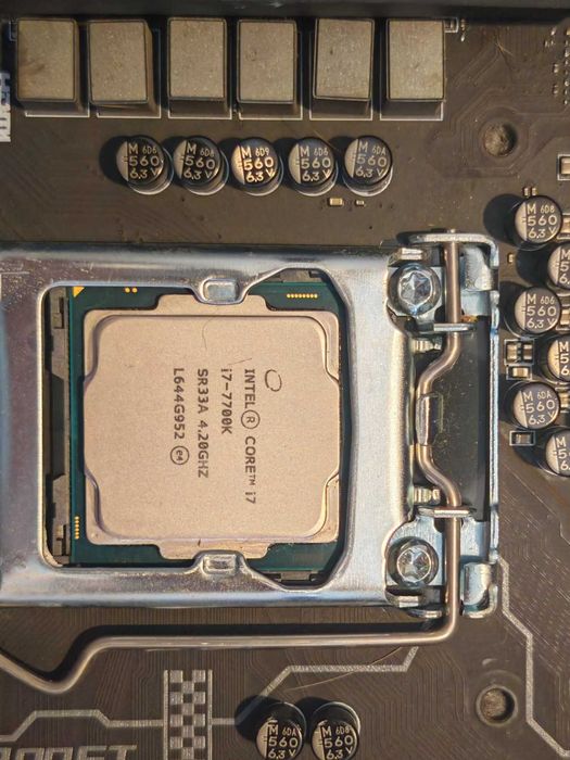 Дънна платка Z270 GAMING PRO CARBON  LGA 1151