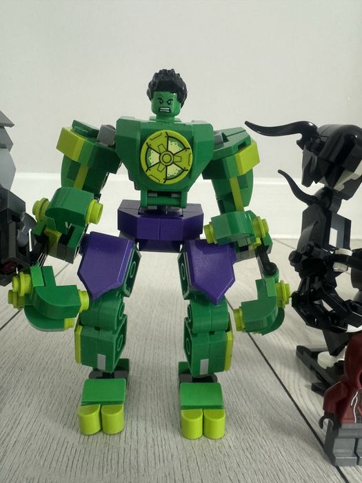 Продаю lego marvel