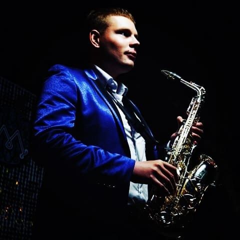 Саксофонист на Ваш праздник; музыкант; саксофон для души (Караганда)