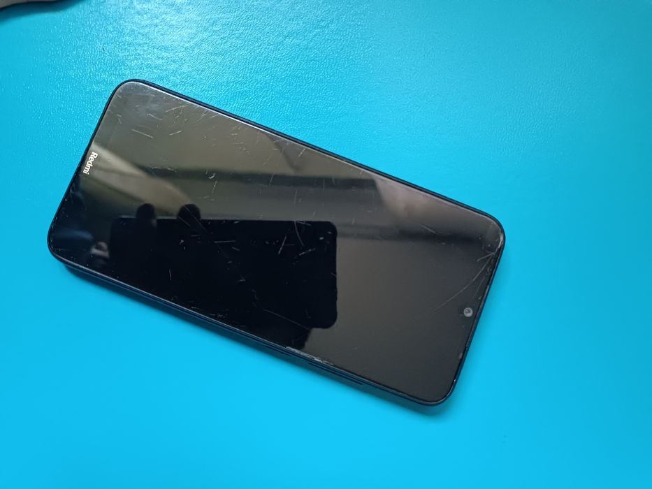 Продаю Redmi note 8