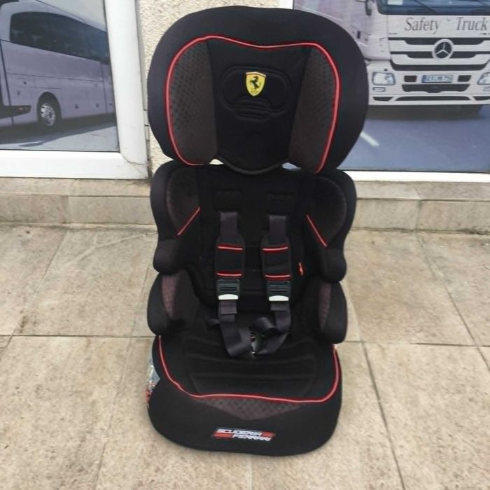 Столче за кола Ferrari 9-36 кг