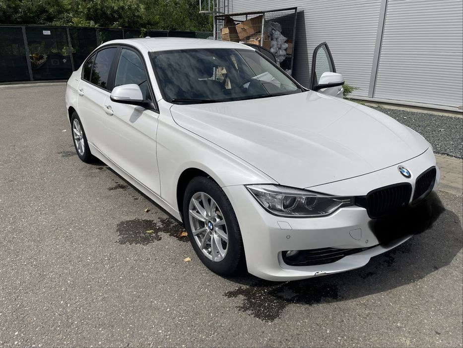 BMW 320  F30 x-drive