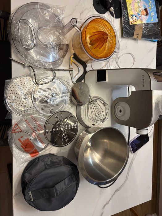 Robot de bucatarie BOSCH MUM58M59, vas 3.9l, blender 1.25l, 1000W