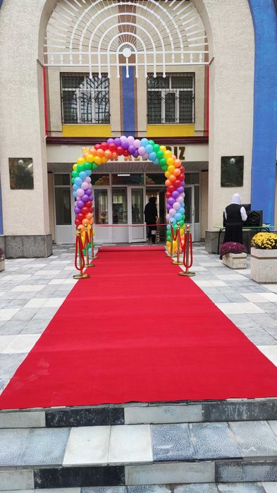 Красная дорожка для оформления мероприятий