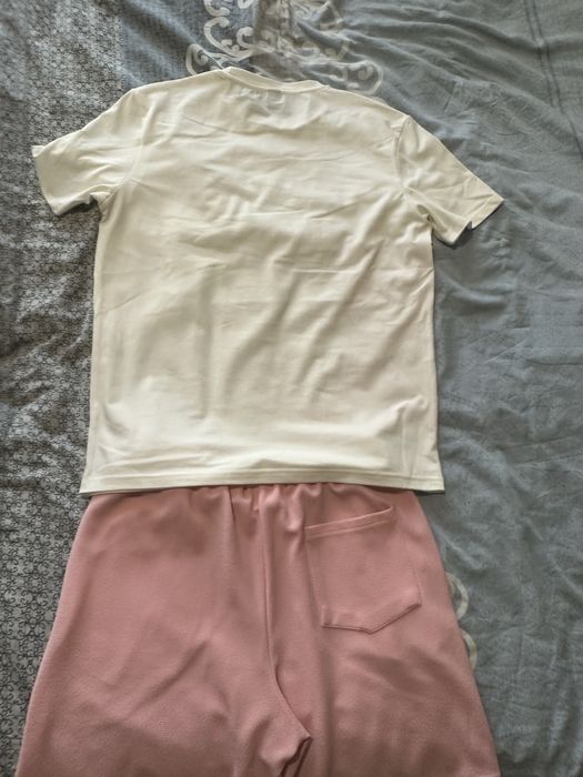 Комплект тениска и къси гащи от shein s-размер.