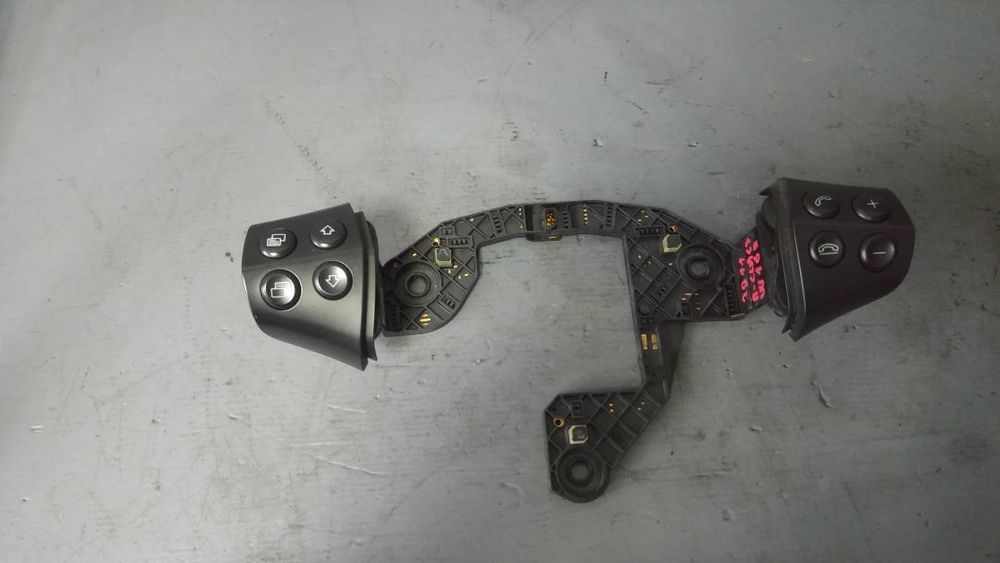 comenzi volan mercedes a-class w169 1698207310