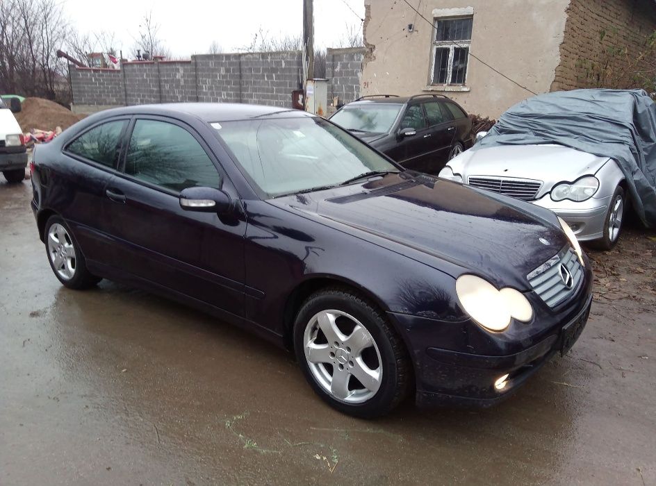 НА ЧАСТИ!!! CL203 C220cdi Sport Coupe ЦЛ203 Мерцедес/Mercedes OM611