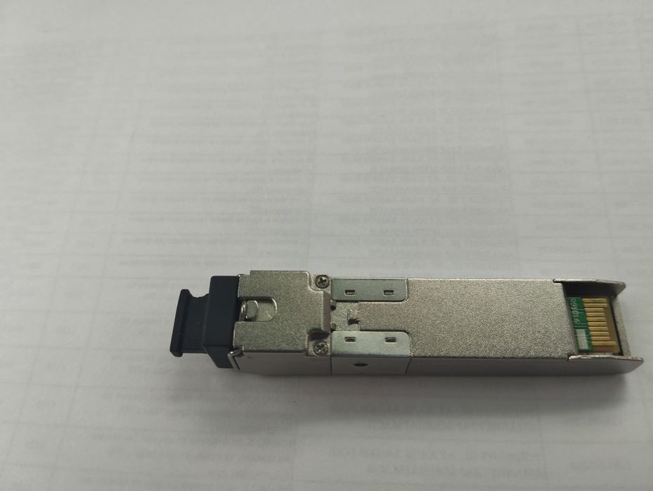 Это оптический трансивер SNR-SFP100-W53-20