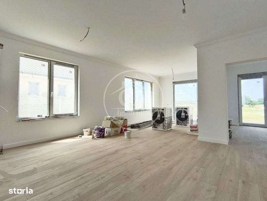 Apartament la casă de vanzare cu 2 camere si curte, Santandrei, Bihor — fotografia 1