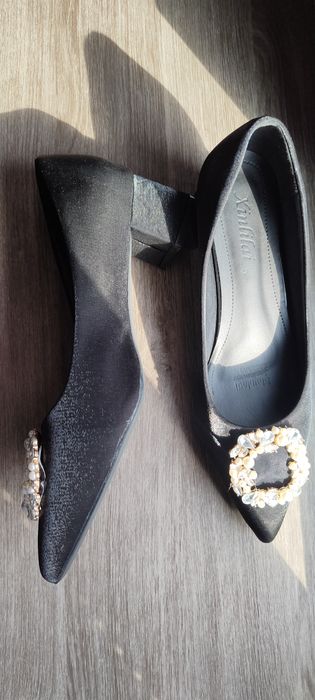 Продаются  красивые туфли