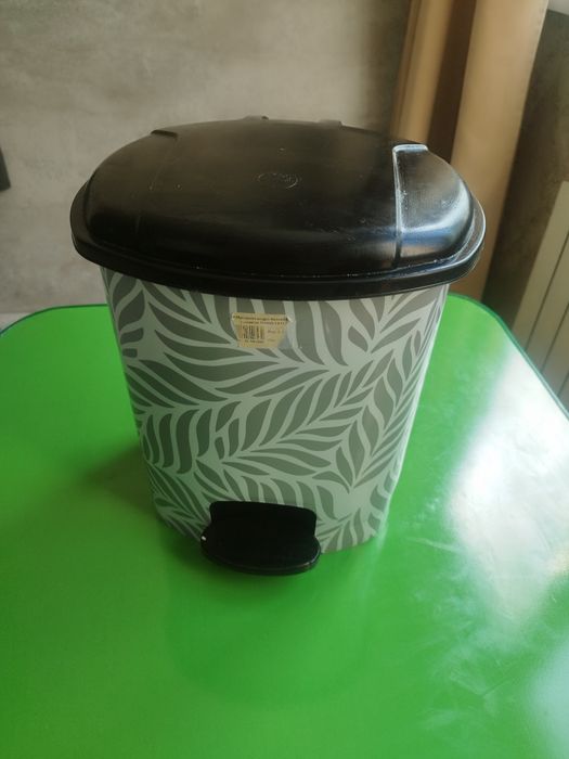 Ведро для мусора