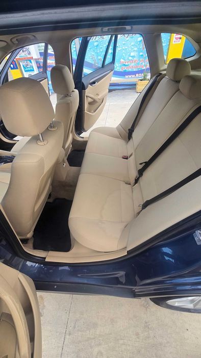 BMW X1 2010 — imagine 3