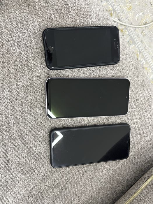 Продам телефоны самсунг