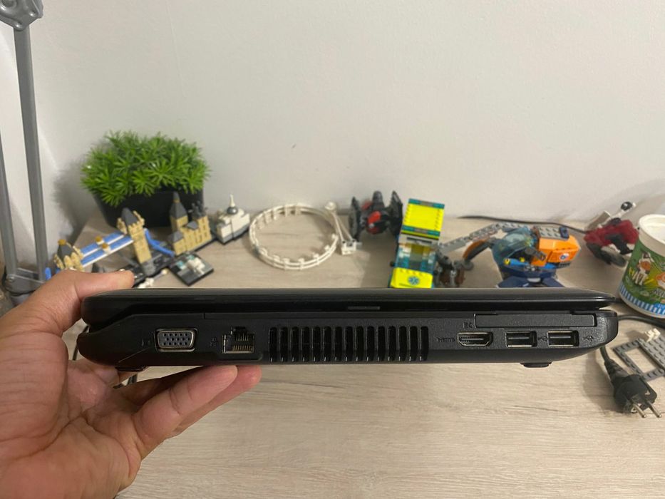 Fujitsu intel core i3/очень надежный