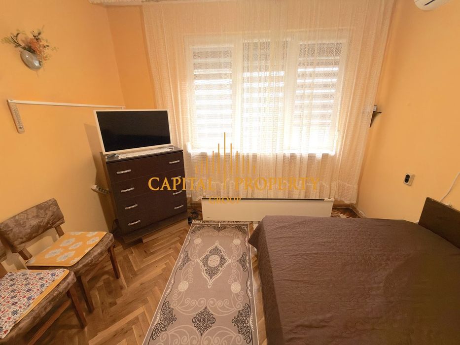 Продава се Многостаен апартамент в Силистра, Юг - 140 кв.м за 492 €/кв.м - Снимка #5