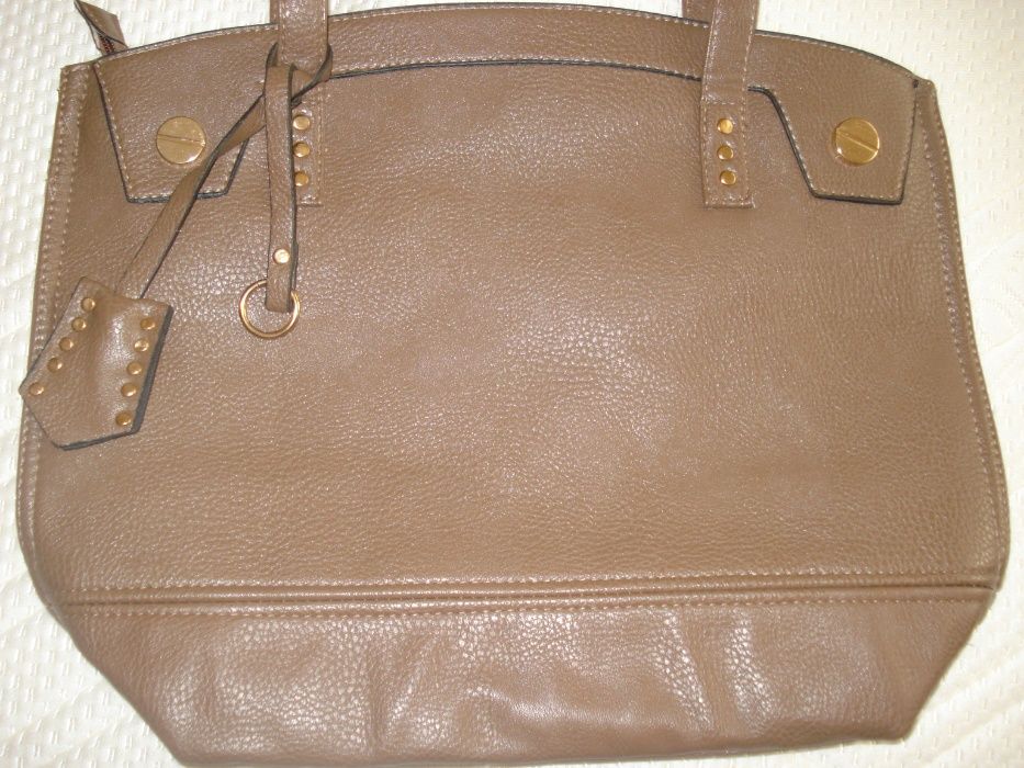 Дамска чанта - нова