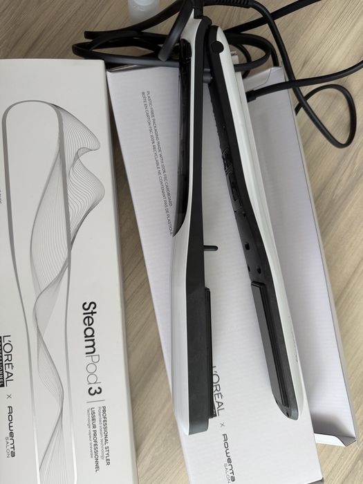 Placa profesionala de par pentru coafare si ingrijire L’Oréal Professionnel Steampod 3.0, 3 setari de caldura, rezervor de apa