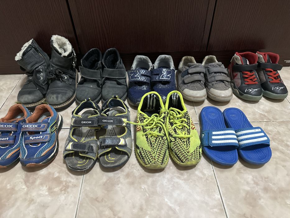 Продам дешево обувь для мальчика